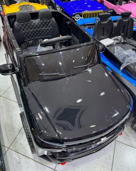 صورة سيارة Chevrolet الكهربائية للأطفال